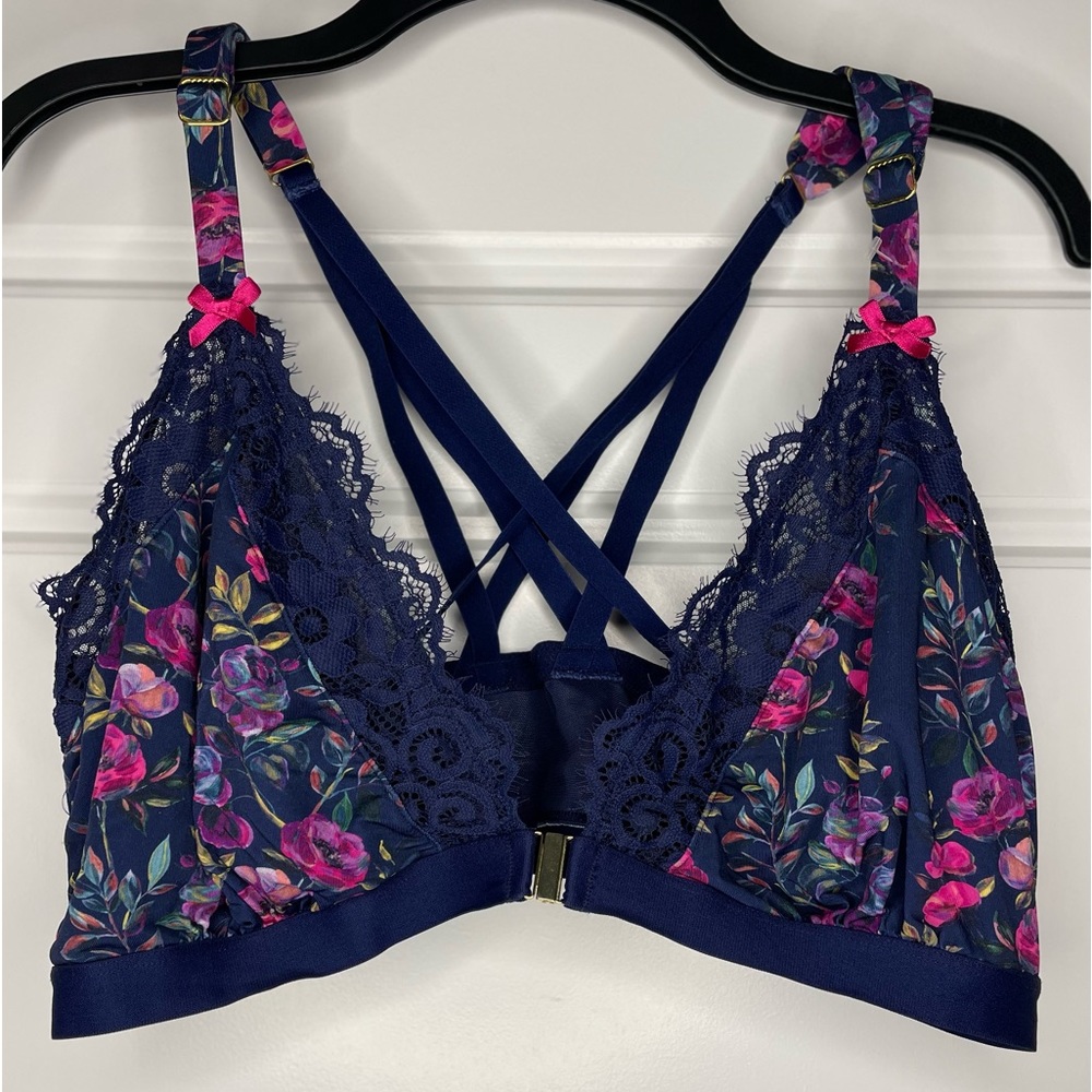 CACIQUE Floral Bralettes 42DD